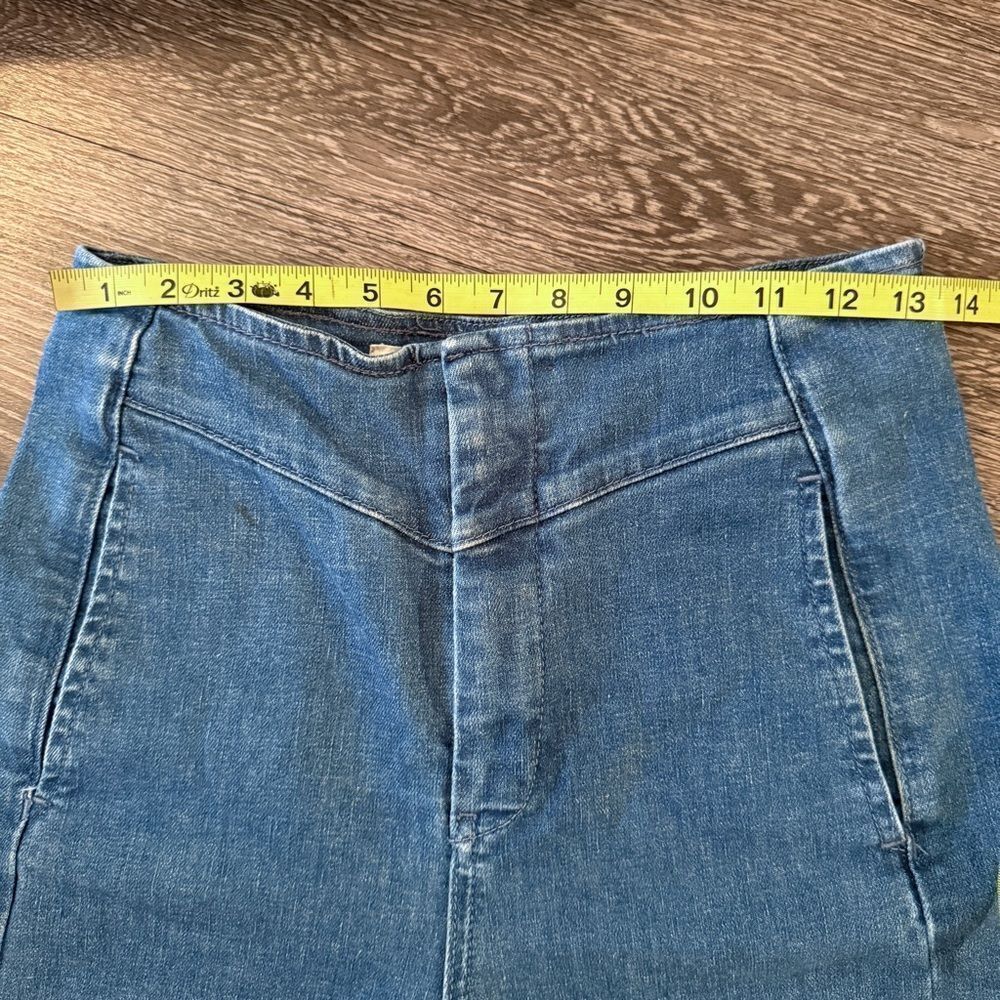 Pilcro Wide Leg Jeans - Picture 5 of 7